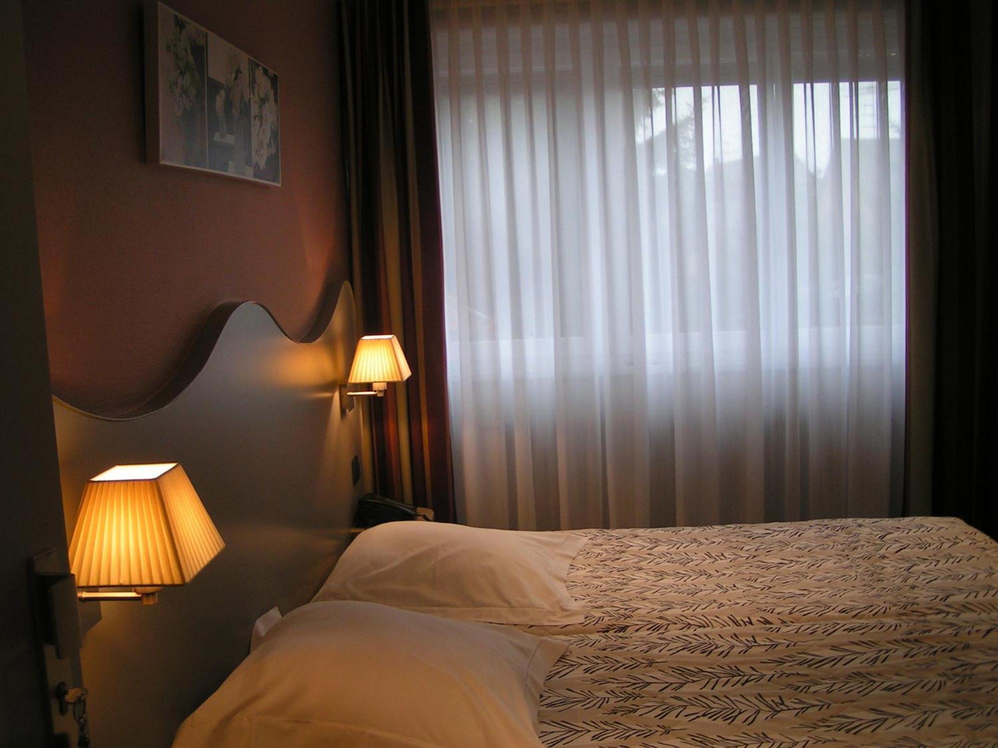 Au Soleil, Hotel Restaurant & Spa Valff Ngoại thất bức ảnh